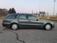 Usata Mercedes E280 Avantgarde 177 CV (130 kW) 2005 Grigio Station wagon
