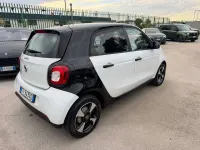 Usata Smart ForFour Passion 71 CV (52 kW) 2019 Bicolore Utilitaria