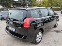 Usata Peugeot 5008 Active 120 CV (88 kW) 2015 Nero Monovolume