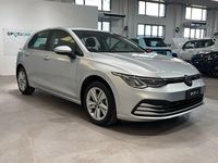 Usata VW Golf VIII Life 131 CV (96 kW) 2023 Argento Berlina