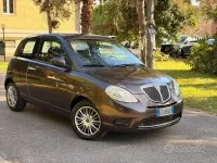 Usata Lancia Ypsilon 60 CV (44 kW) 2010 Marrone Utilitaria
