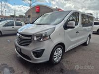 Usata Opel Vivaro 2015 Grigio Monovolume