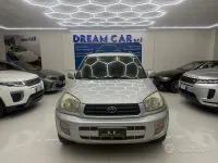 Usata Toyota RAV4 Sol 150 CV (110 kW) 2000 Grigio Station wagon