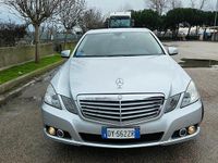 Usata Mercedes E250 205 CV (150 kW) 2009 Grigio Berlina