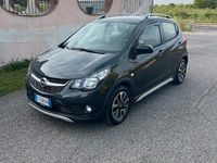 Usata Opel Karl Rocks S 75 CV (55 kW) 2019 Grigio Utilitaria