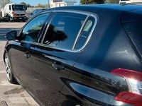 Usata Peugeot 308 Allure 120 CV (88 kW) 2015 Nero Berlina