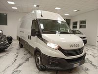 Usata Iveco Daily 155 CV (114 kW) 2023 Bianco Berlina