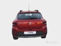 Usata Dacia Sandero Comfort 101 CV (74 kW) 2022 Rosso Berlina