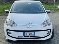Usata VW up! high up! 60 CV (44 kW) 2012 Bianco Utilitaria