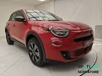 Usata Fiat 600 145 CV (106 kW) 2025 Rosso SUV