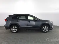 Begagnad Toyota RAV4 Hybrid Active 218 HK (160 kW) 2021 Grå SUV