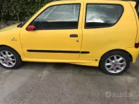 Usata Fiat 600 2002 Giallo