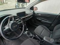 Używany Kia Picanto 69 KM (50 kW) 2017 Biały Hatchback