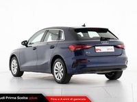 Usata Audi A3 Business 116 CV (85 kW) 2023 Blu navarra metallizzato Berlina
