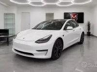 Usata Tesla Model 3 Long Range AWD 155 kW (211 CV) 2021 Bianco Berlina