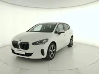 Usata BMW 218 Active Tourer Luxury Line 150 CV (110 kW) 2023 Bianca Monovolume