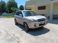 Usata Hyundai Tucson 112 CV (82 kW) 2005 Grigio SUV