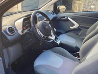 Usata Ford Ka 69 CV (50 kW) 2014 Grigio Berlina