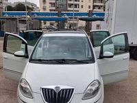 Usata Lancia Musa 90 CV (66 kW) 2010 Bianco Monovolume