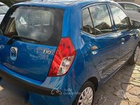 Usata Hyundai i10 Active 64 CV (47 kW) 2009 Blu Utilitaria