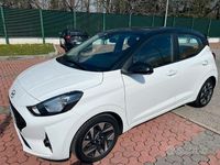 Usata Hyundai i10 67 CV (49 kW) 2024 Bianco Utilitaria
