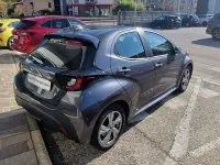 Usata Mazda 2 116 CV (85 kW) 2024 Lead grey Utilitaria