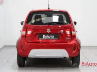 Usata Suzuki Ignis 83 CV (61 kW) 2023 Rosso SUV