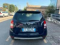 Usata Dacia Duster 90 CV (66 kW) 2016 Bluazzurro SUV