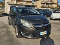 Usata Opel Meriva Design Edition 120 CV (88 kW) 2014 Grigio Monovolume