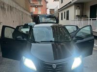 Usata Lancia Ypsilon 85 CV (62 kW) 2014 Nero Utilitaria