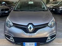 Usata Renault Captur 110 CV (80 kW) 2015 Grigio SUV