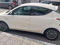 Usata Lancia Ypsilon 2014 Bianco Utilitaria