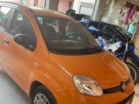 Usata Fiat Panda Lounge 69 CV (50 kW) 2018 Giallo Utilitaria