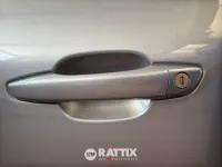 Usata Opel Mokka-e Elegance 100 kW (136 CV) 2021 Kontrast grey SUV