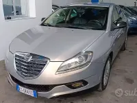 Usata Lancia Delta 90 CV (66 kW) 2013 Verde Utilitaria