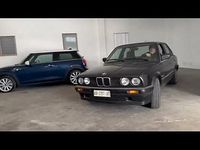 Usata BMW i3 1989 Blu Utilitaria
