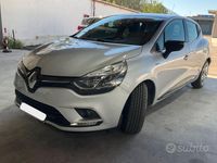 Usata Renault Clio IV 90 CV (66 kW) 2017 Grigio Berlina