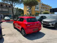 Usata Suzuki Swift 83 CV (61 kW) 2022 Rosso Utilitaria