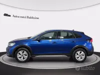 Käytetty VW Taigo Life 110 HP (80 kW) 2024 Sininen Katumaasturi