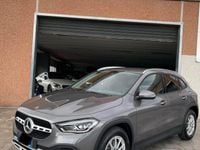 Usado Mercedes GLA200 Business 150 CV (110 kW) 2022 Gris SUV