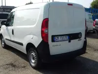 Usata Fiat Doblò 105 CV (77 kW) 2023 Bianco Monovolume