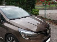 Usata Renault Clio V Intens 91 CV (66 kW) 2021 Marrone Berlina