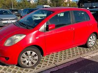Usata Toyota Yaris 69 CV (50 kW) 2007 Rosso Berlina