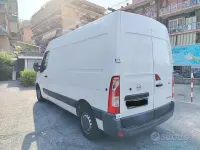 Usata Opel Movano 125 CV (91 kW) 2015 Bianco Monovolume