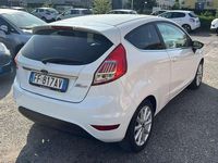 Usata Ford Fiesta ST-Line 95 CV (69 kW) 2016 Bianco Berlina