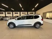 Käytetty Dacia Jogger Comfort 110 HP (80 kW) 2023 Valkoinen Tila-auto