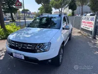 Usata Dacia Duster 109 CV (80 kW) 2014 Bianco SUV