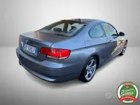 Usata BMW 320 177 CV (130 kW) 2008 Grigio scuro Coupé