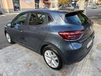 Usata Renault Clio V Techno 91 CV (66 kW) 2022 Grigio Berlina