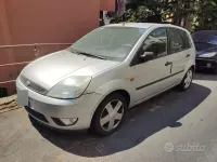 Usata Ford Fiesta 2003 Grigio Utilitaria